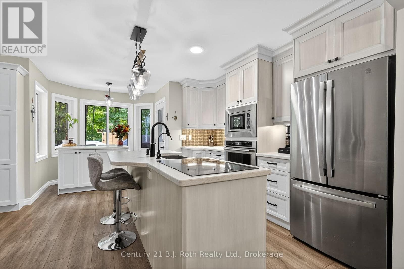 83 WOZNIAK ROAD — photo 2