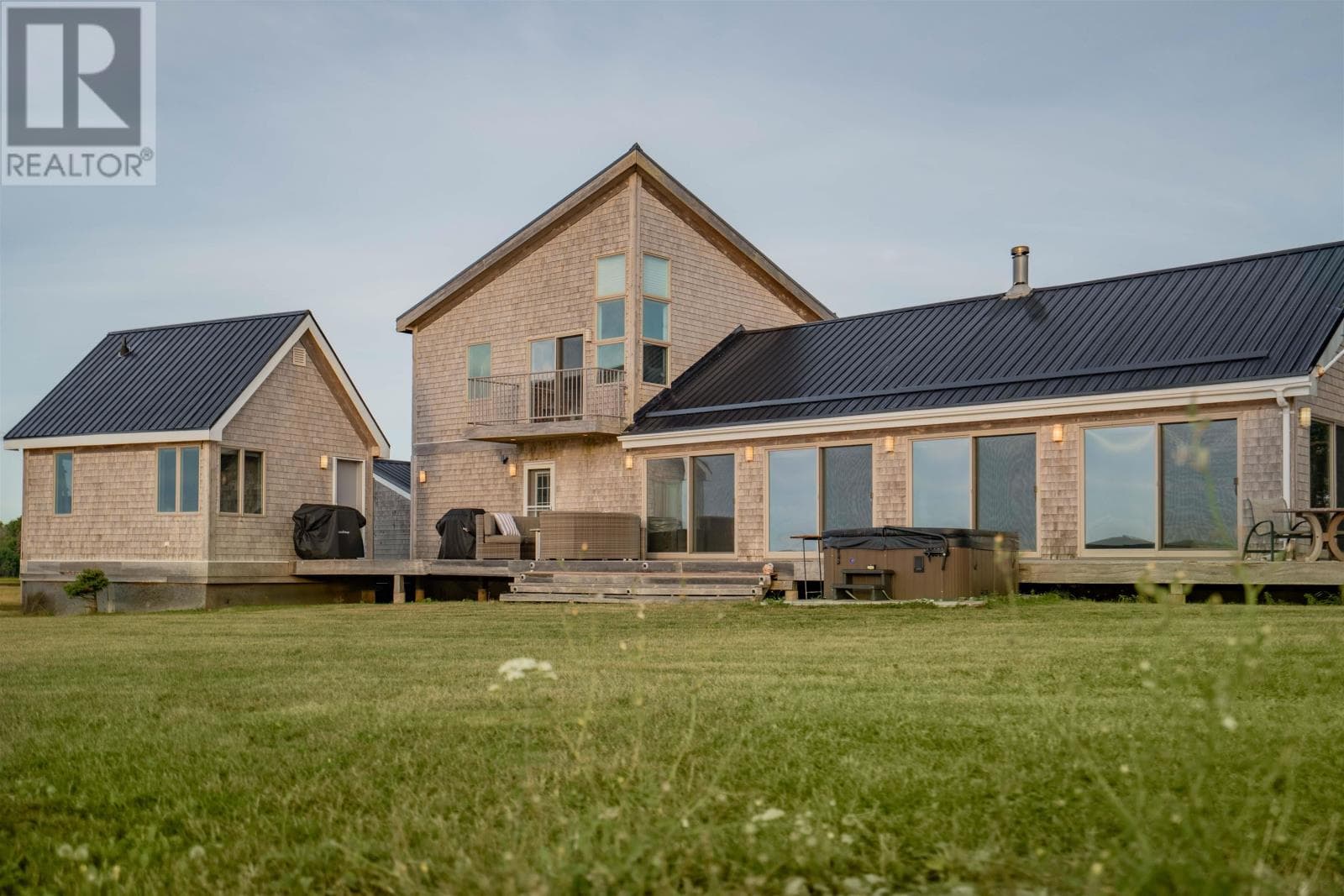 335-337 Harbour Road in 