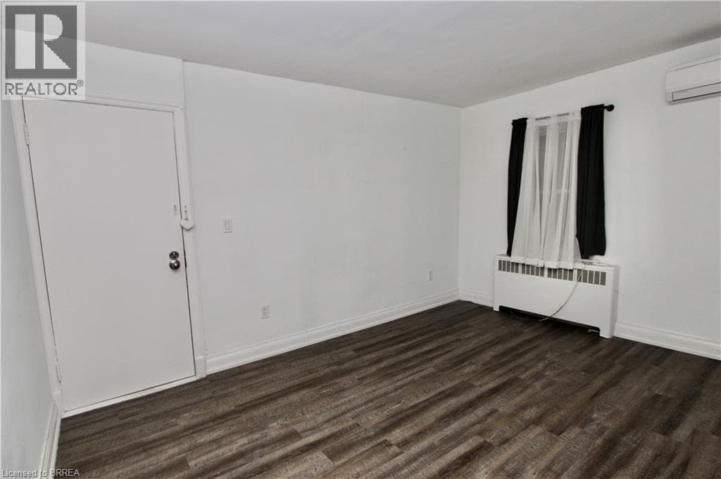 72 KENT Street N Unit# 4 — photo 4