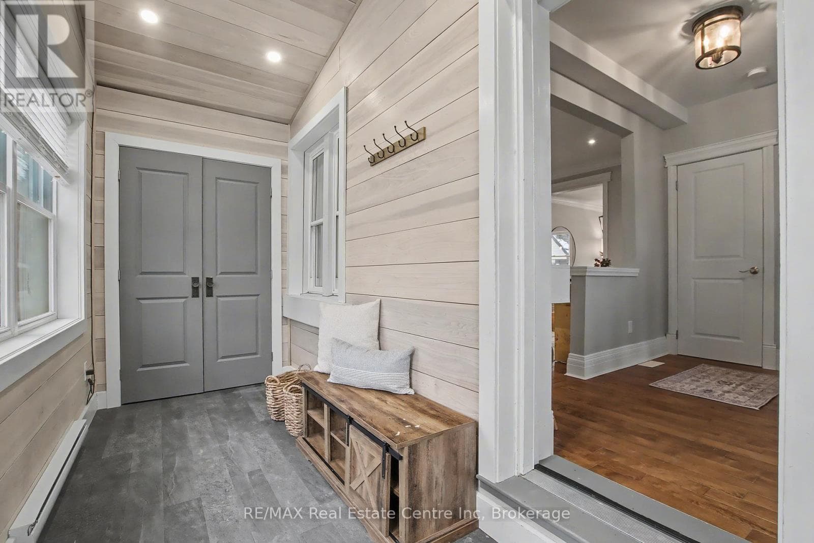 15 STULL AVENUE — photo 3