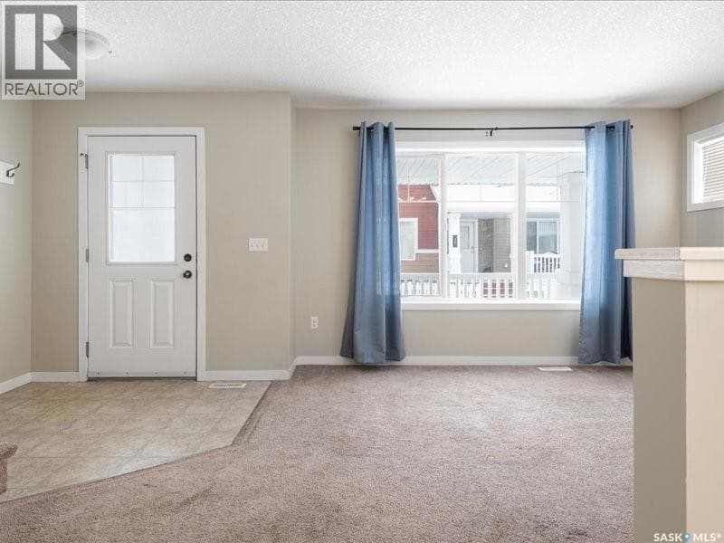 20 5286 AERODROME ROAD — photo 4