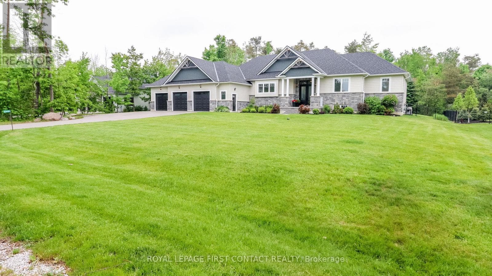 2066 ELANA DRIVE — photo 2