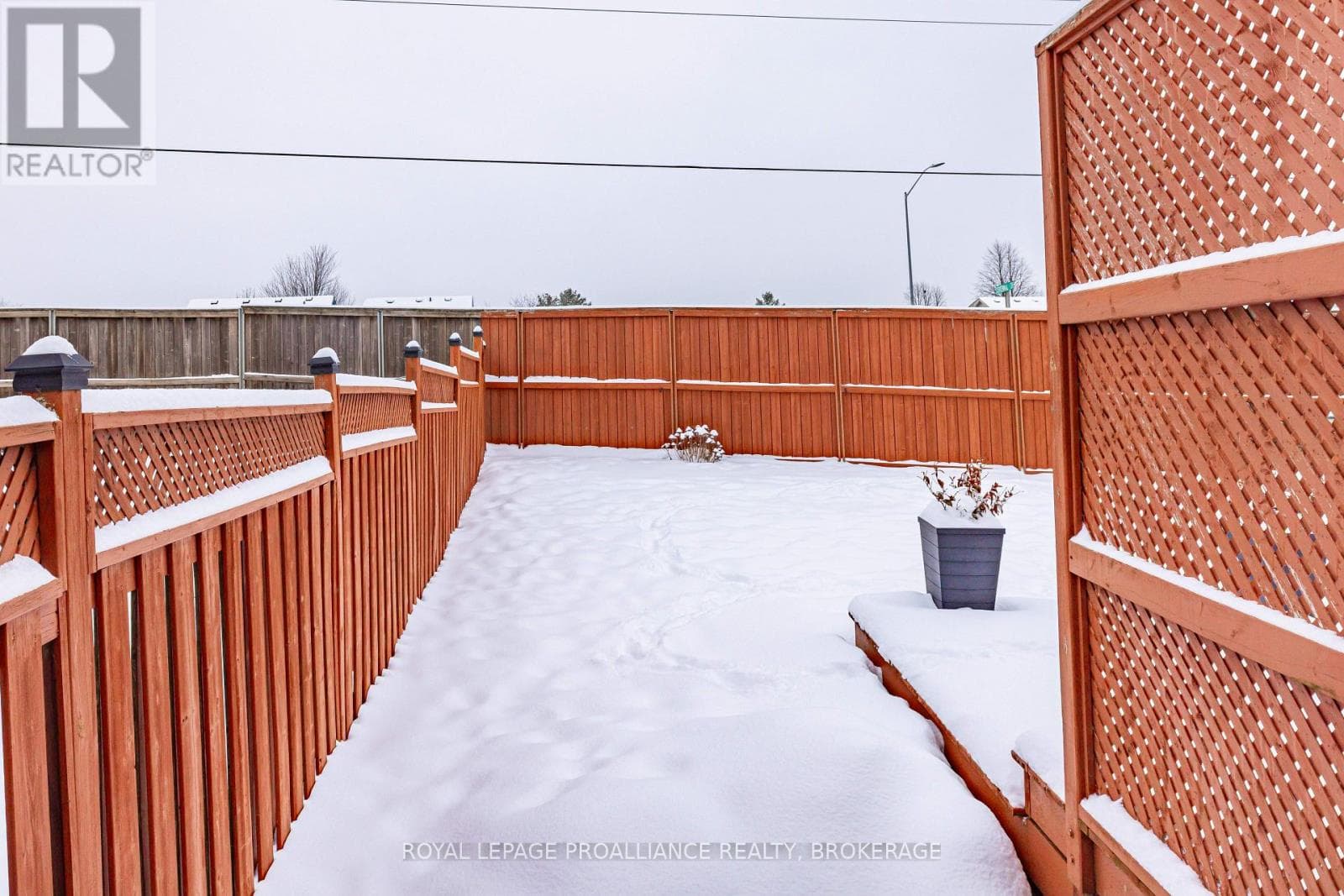 2153 SWANFIELD STREET — photo 3