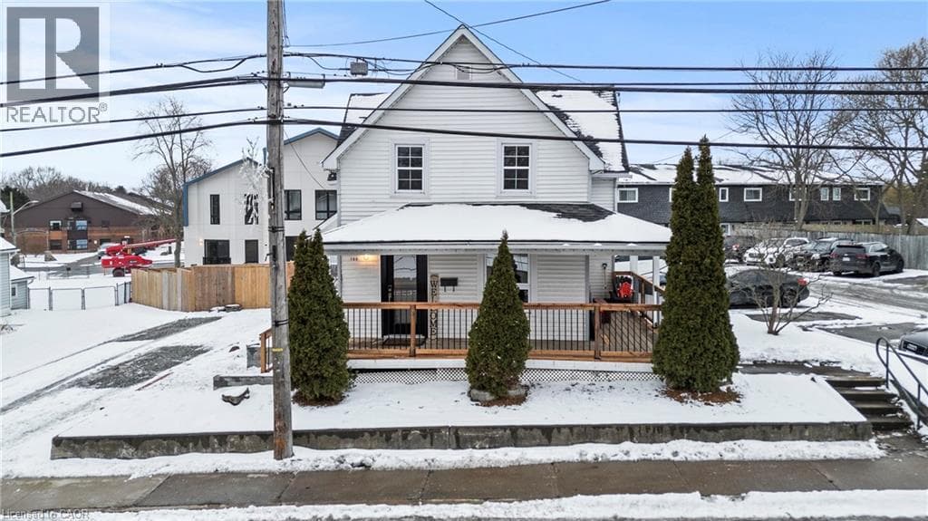 160 ST CATHARINES Street in 