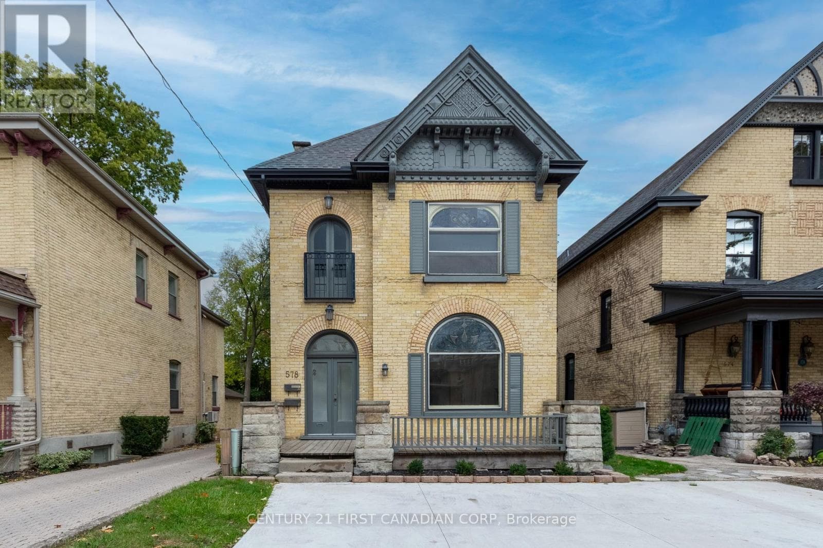 578 WATERLOO STREET in 