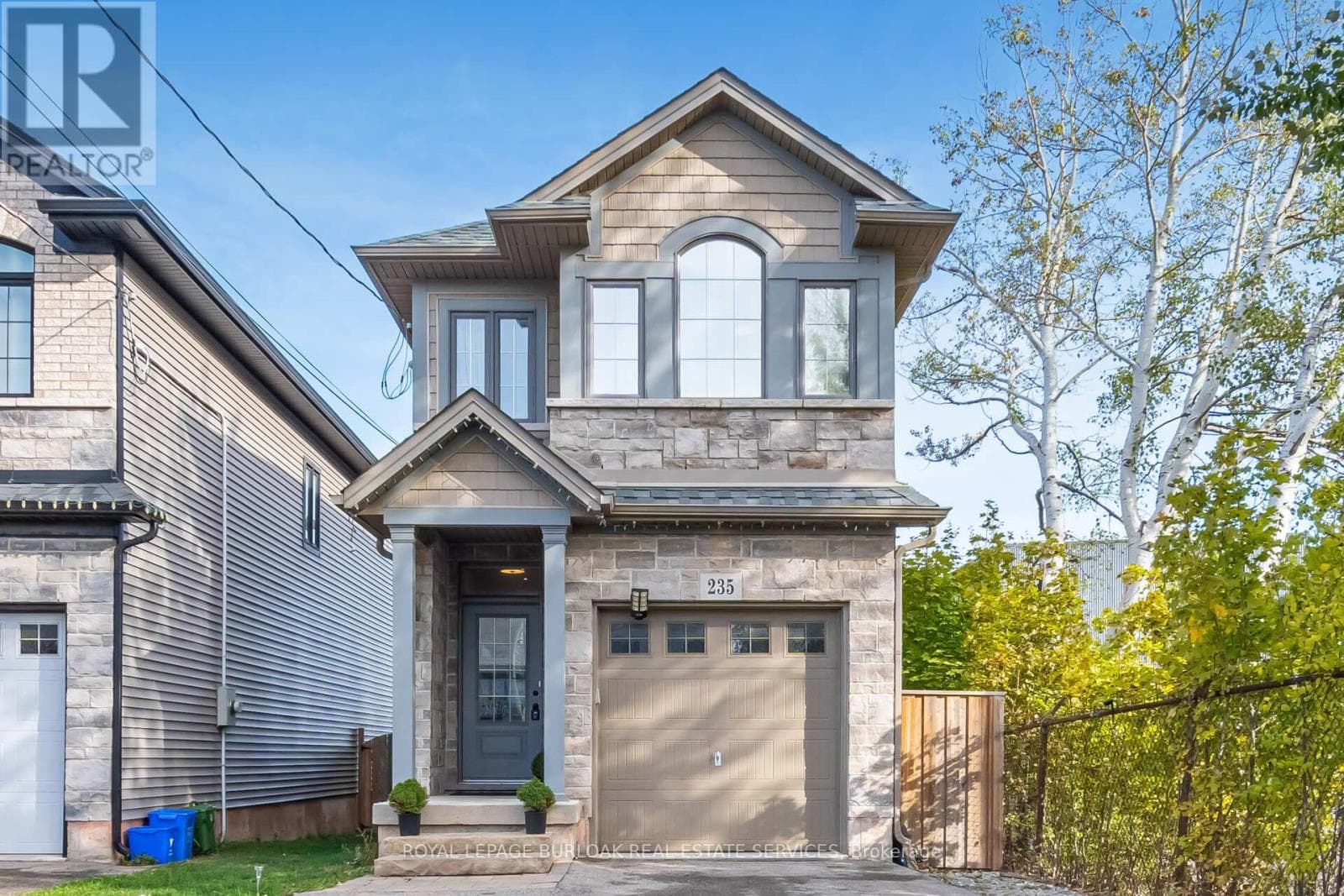 235 MEAD AVENUE in Parkview West