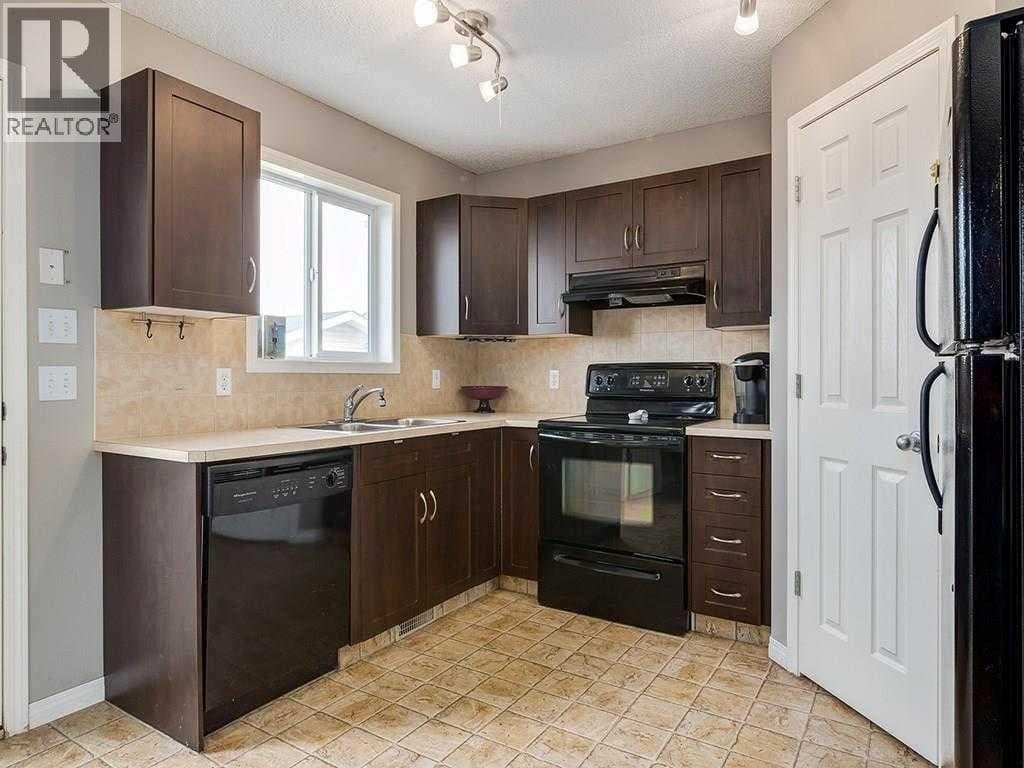 50 BRIDLECREST ROAD SOUTHWEST — photo 3