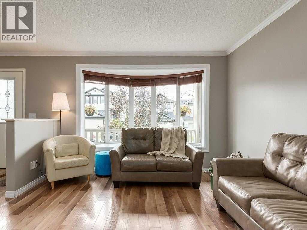 50 BRIDLECREST ROAD SOUTHWEST — photo 2