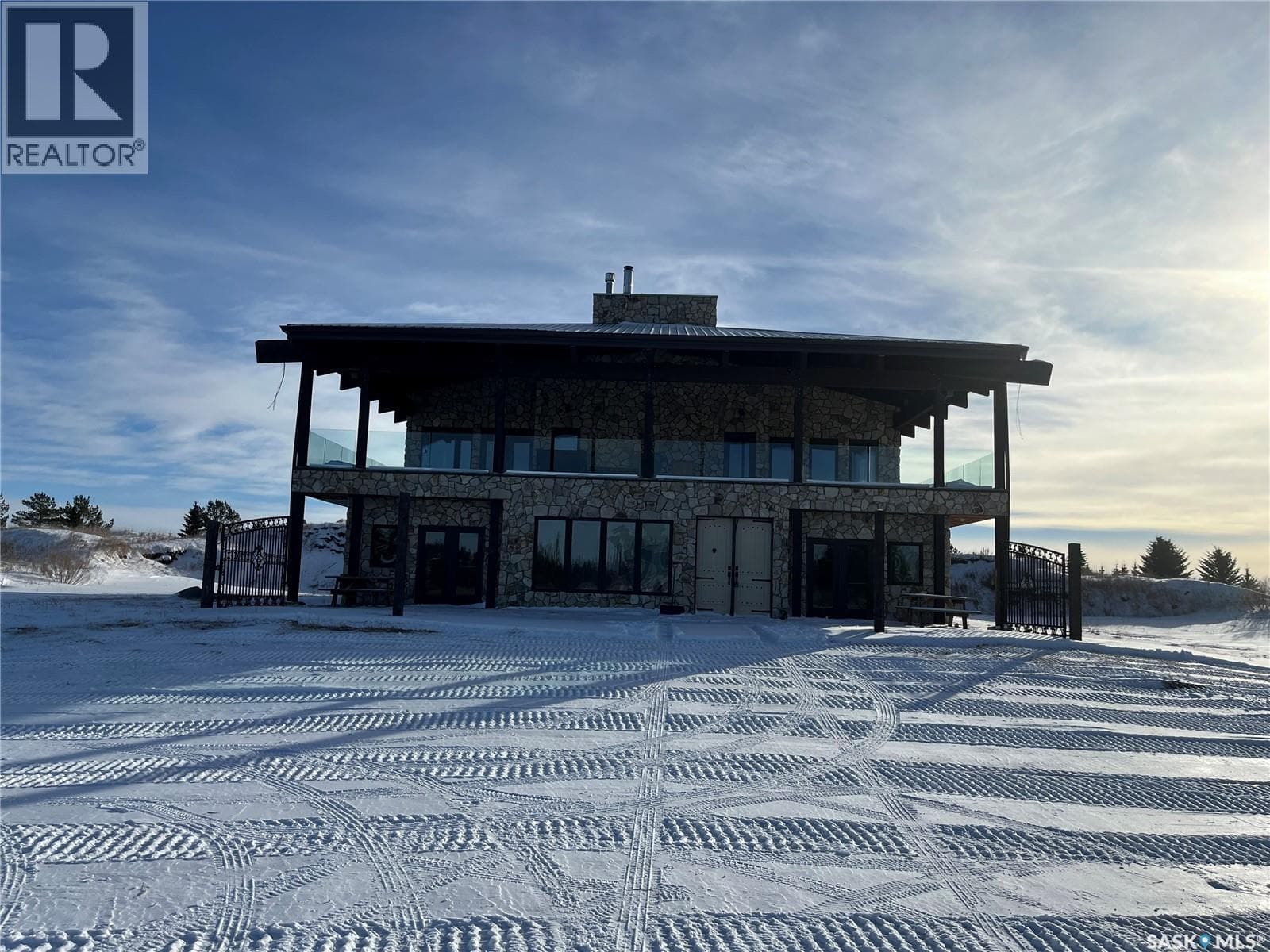 RM of Lumsden Acreage Regina Beach Area, Saskatchewan — photo 2