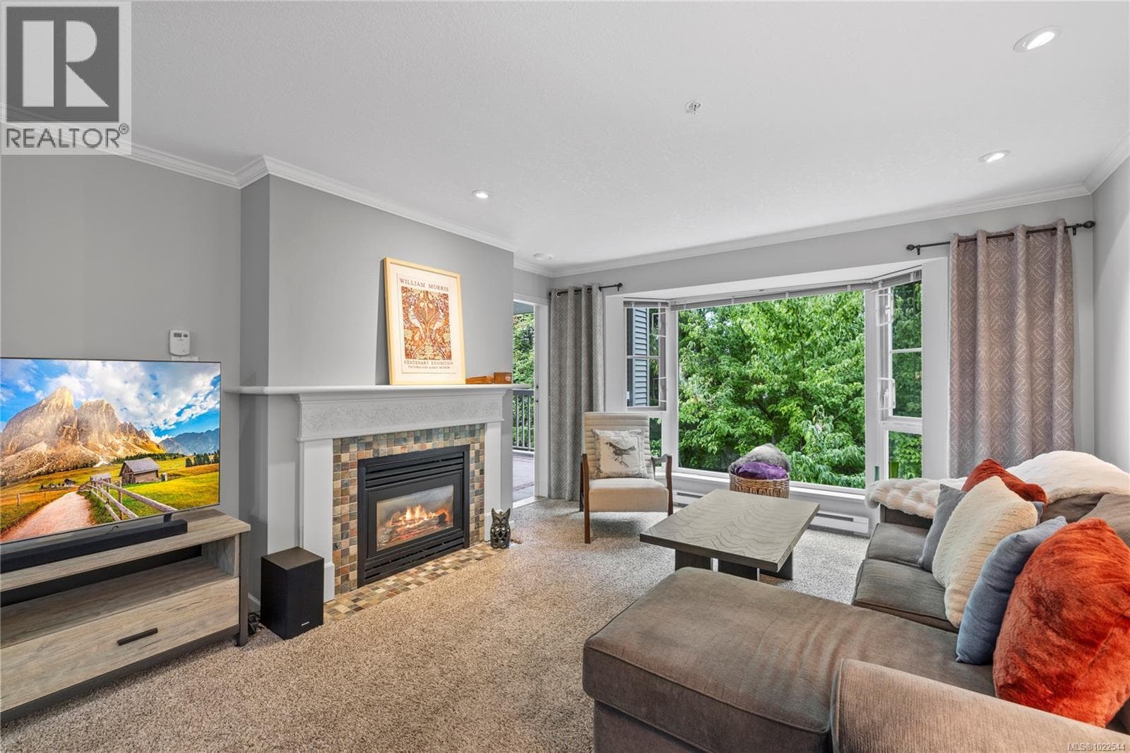 307 5620 Edgewater Lane — photo 4