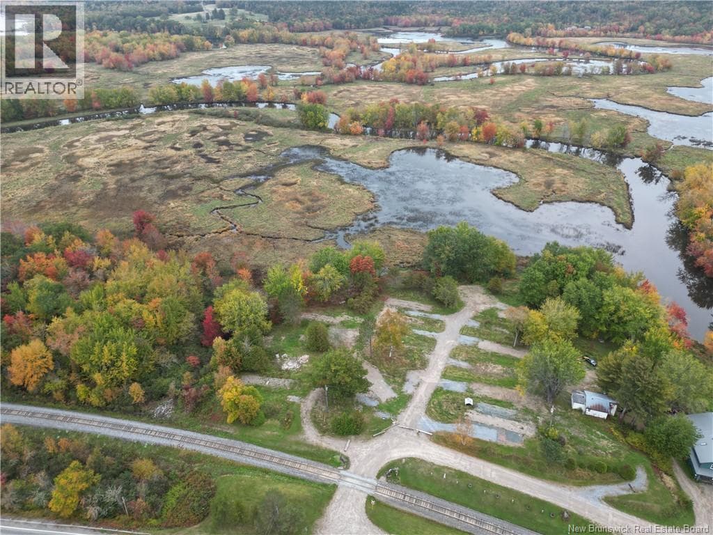 382 RIVERBANK LANE in 