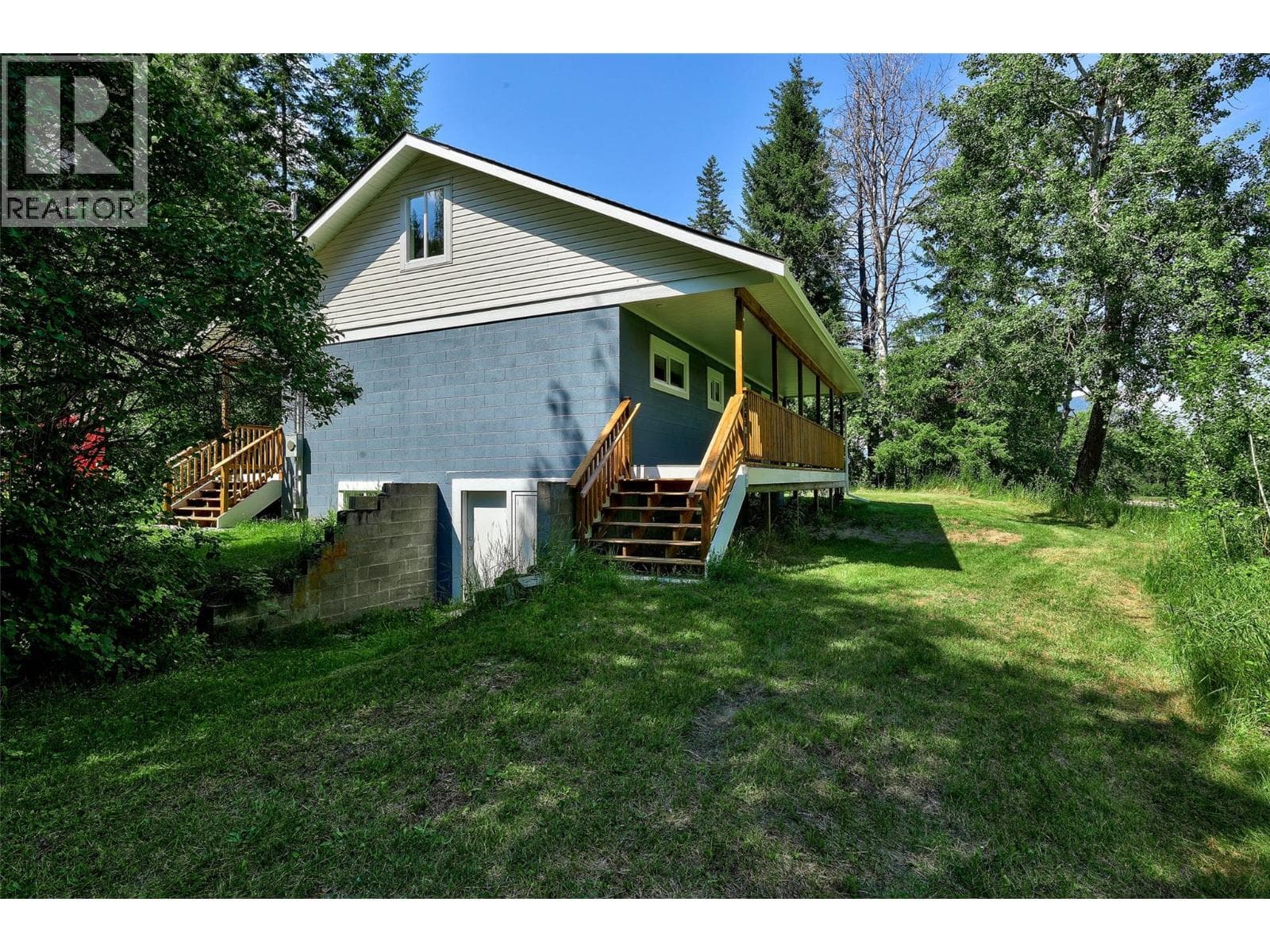 228 WEBB ROAD — photo 4