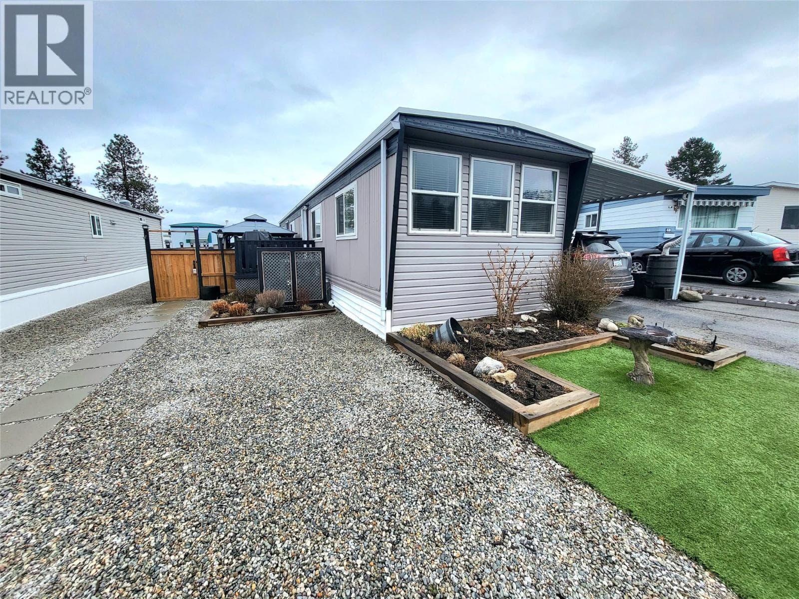 98 Okanagan Avenue Unit# 47, Interior REALTORS® — photo 4