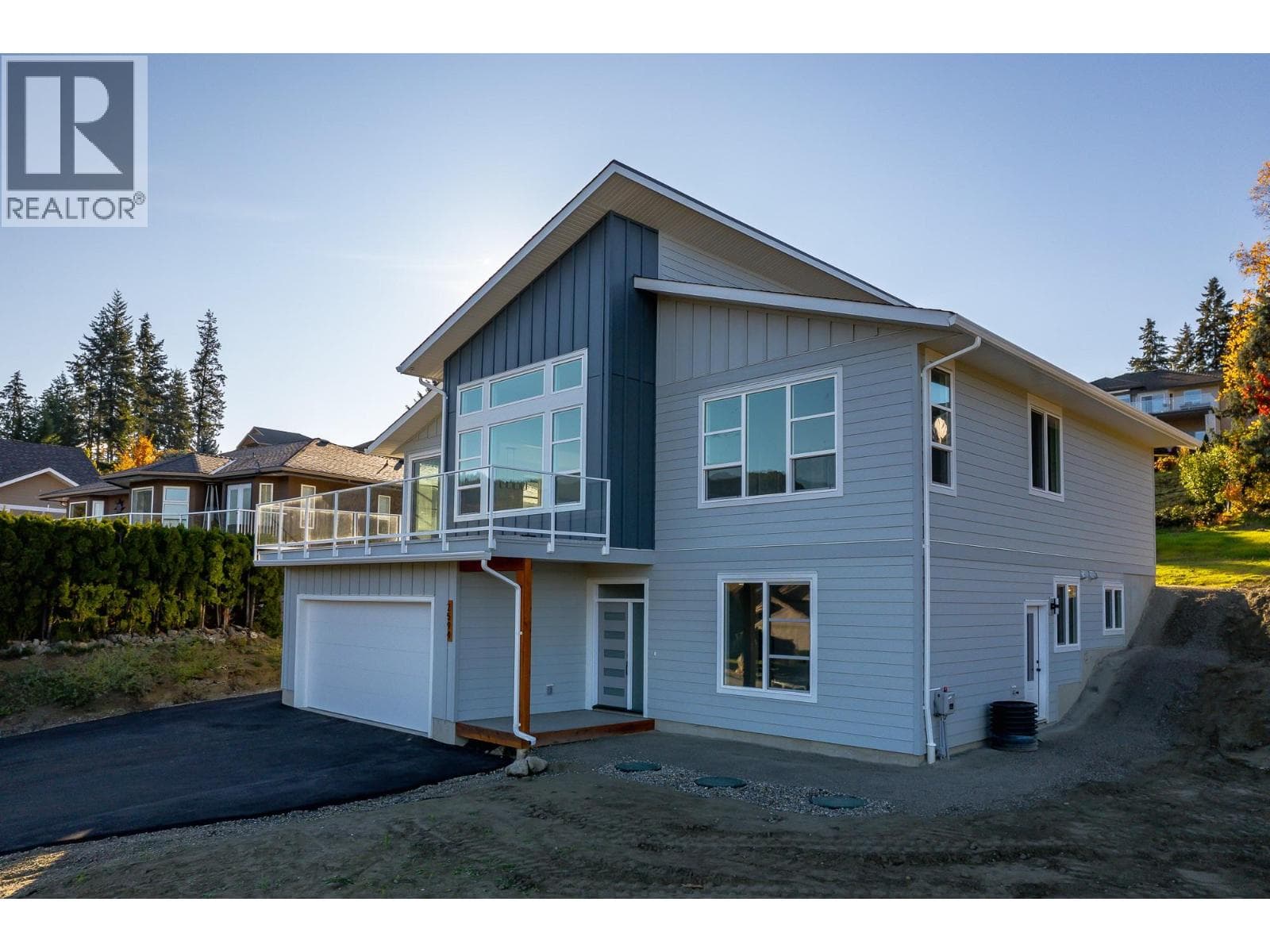 2594 GRAND VIEW PLAZA in 