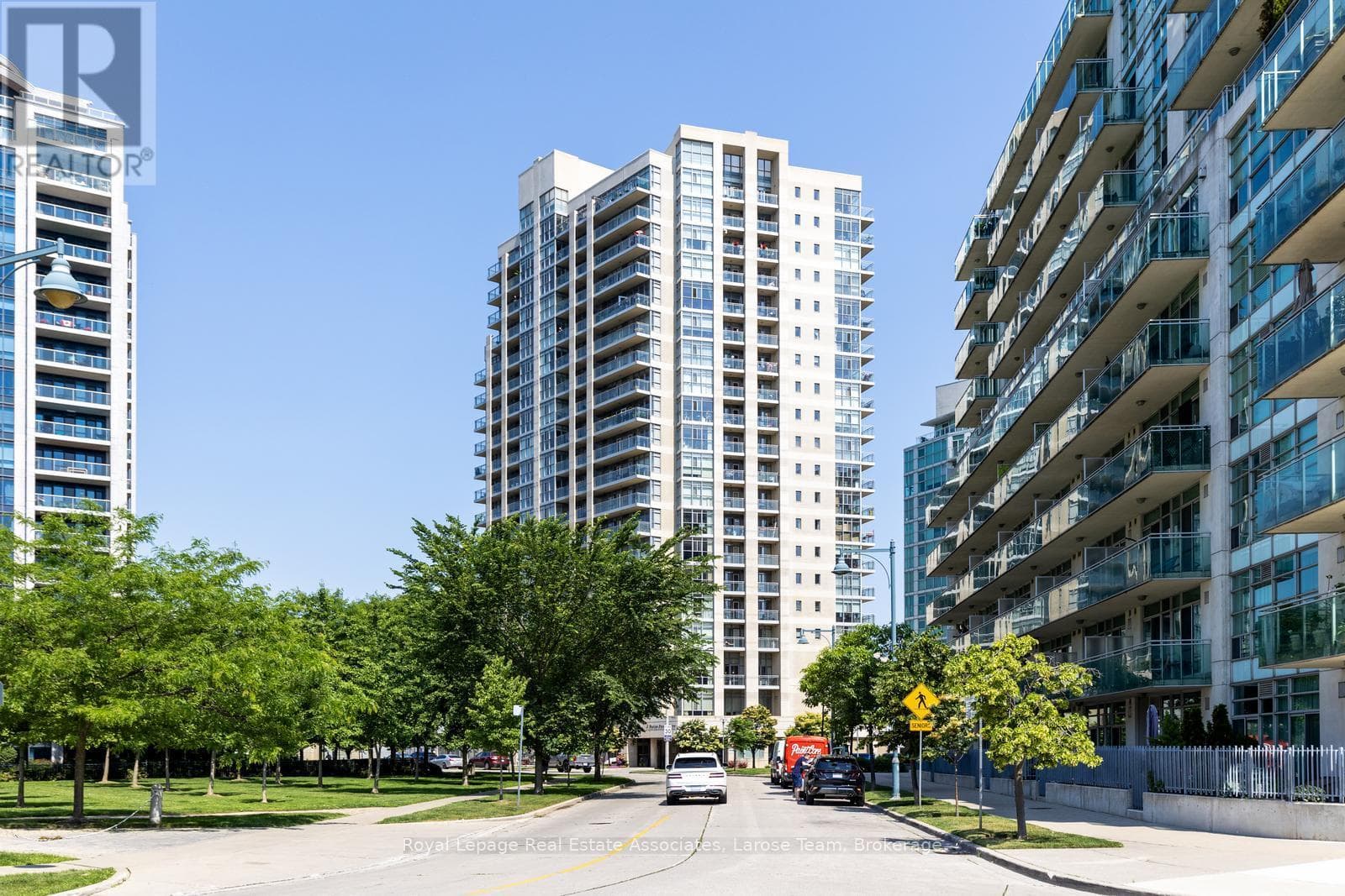 1108 - 3 MARINE PARADE DRIVE in Humber Bay Shores