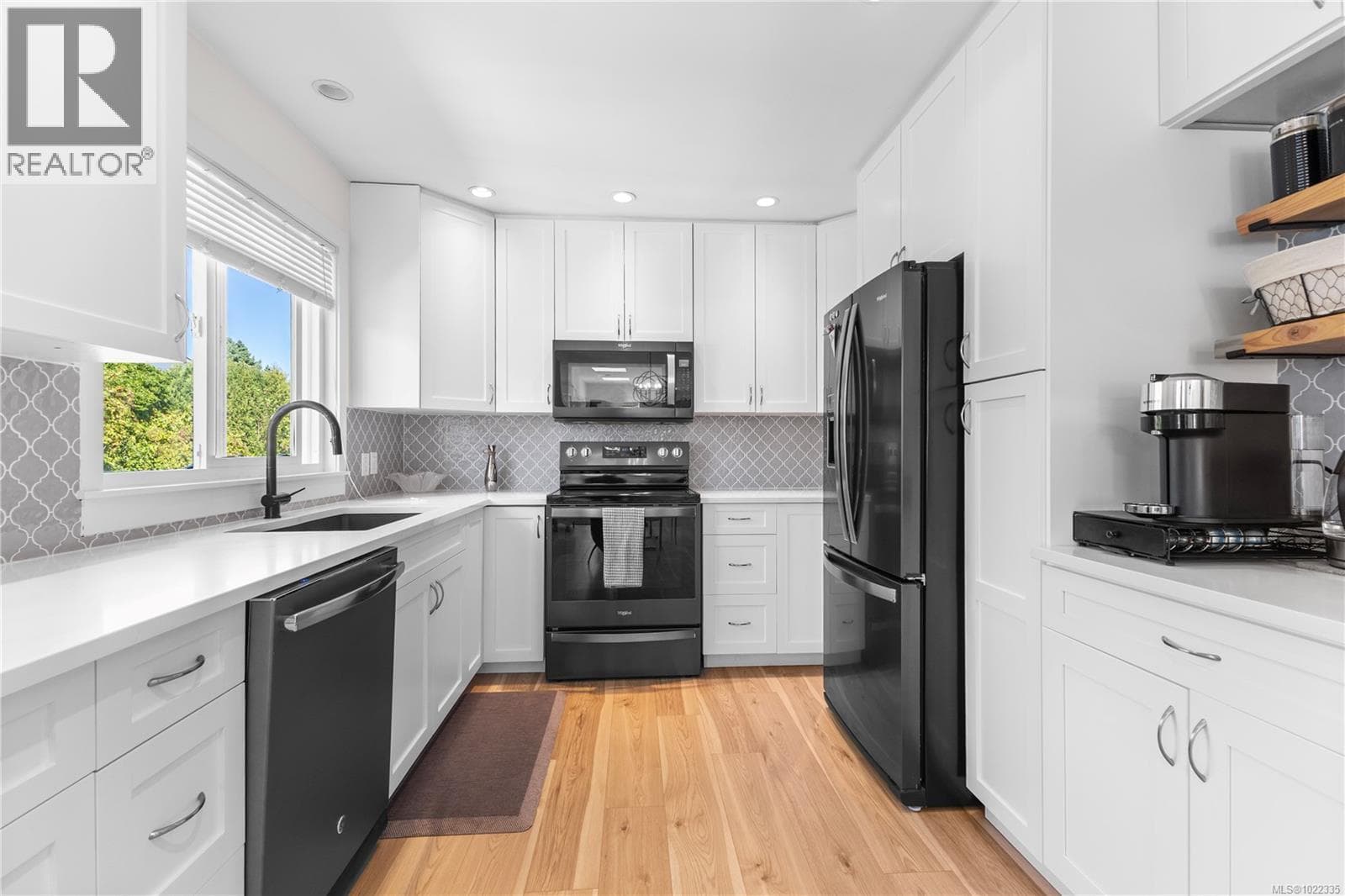 604 Galerno Rd — photo 5