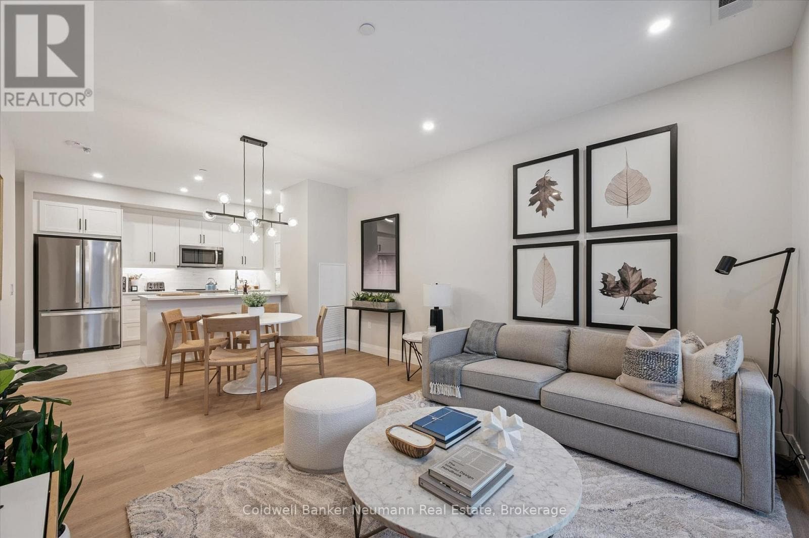 318 - 1882 GORDON STREET in 