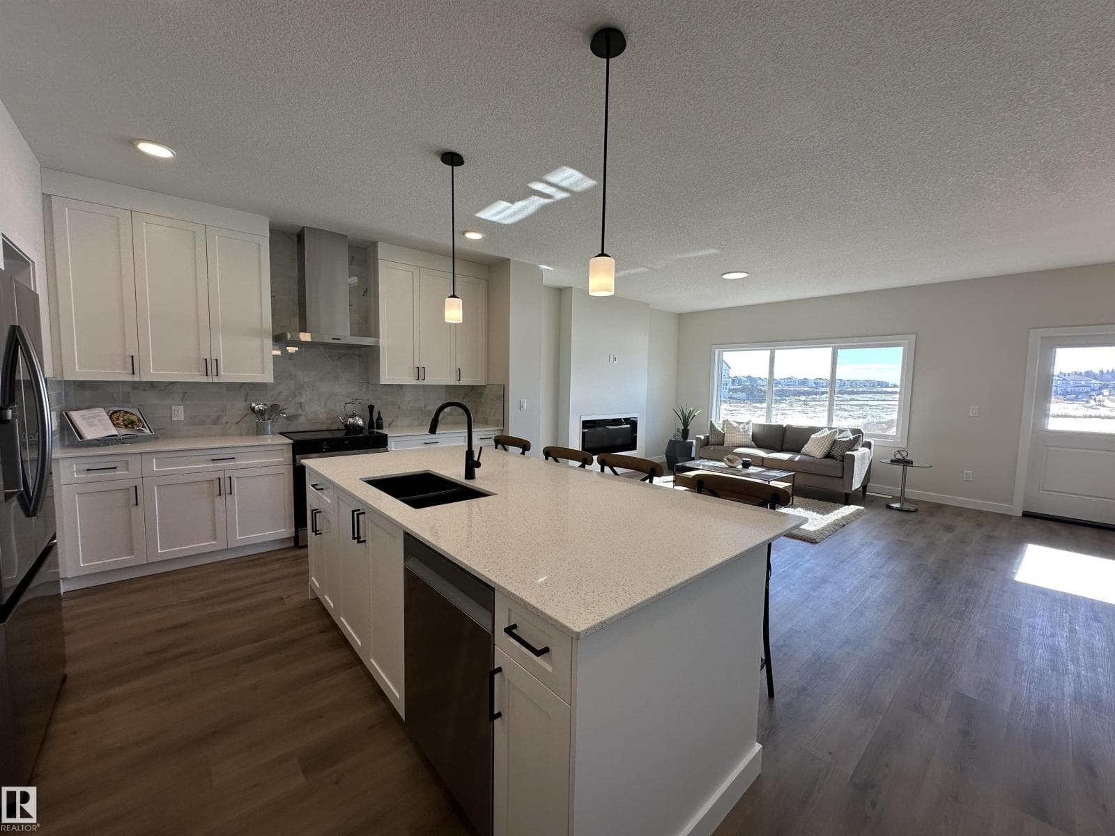 170 CALEDON CR in