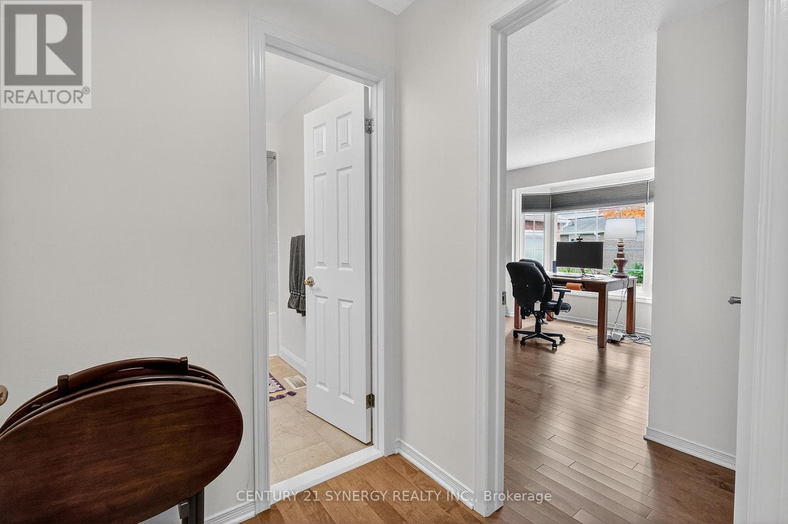 47 - 18 OYSTER BAY COURT — photo 4
