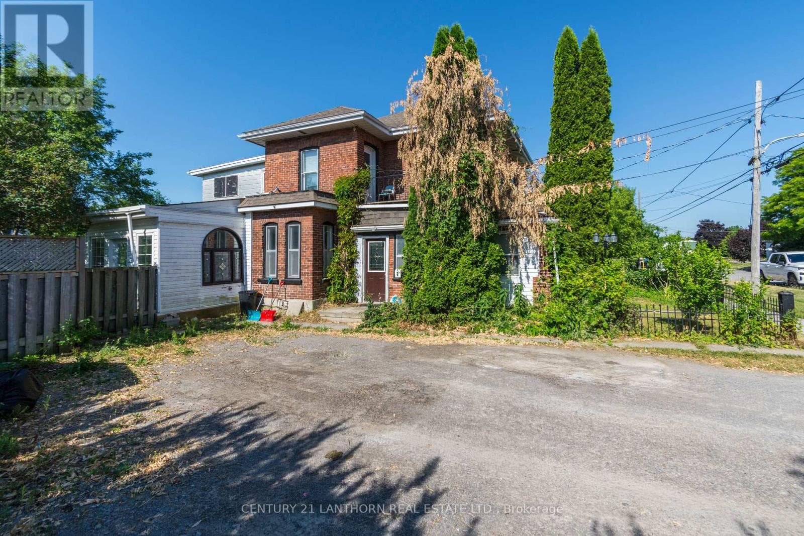 53 CROWN STREET — photo 3