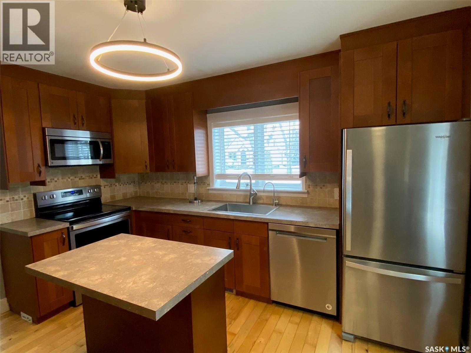 100 Third AVENUE N in 