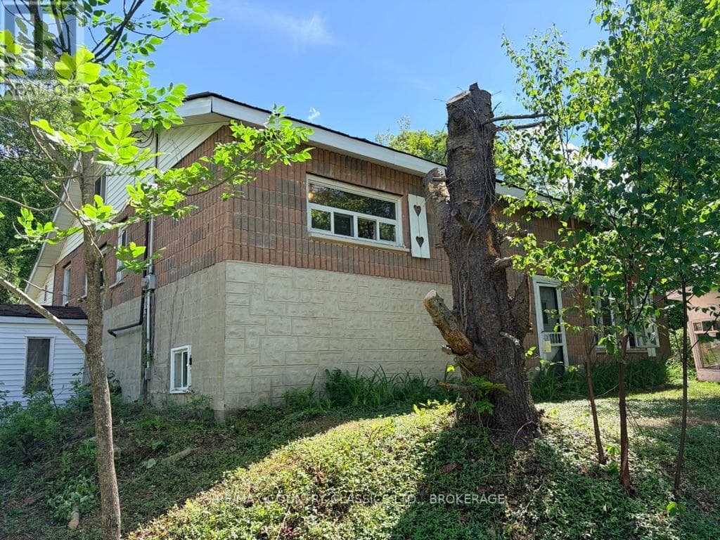 534 B SLATE FALLS ROAD in 