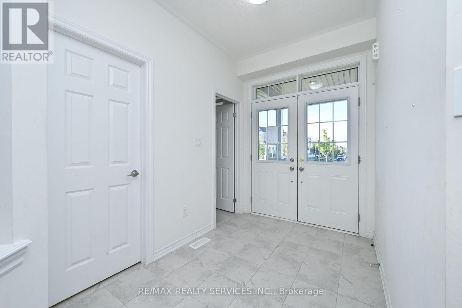 620 MCMULLEN STREET — photo 3