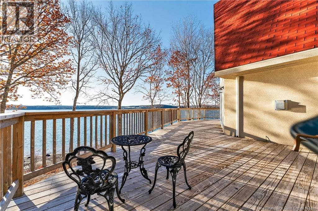 178 Hills Point Road — photo 4