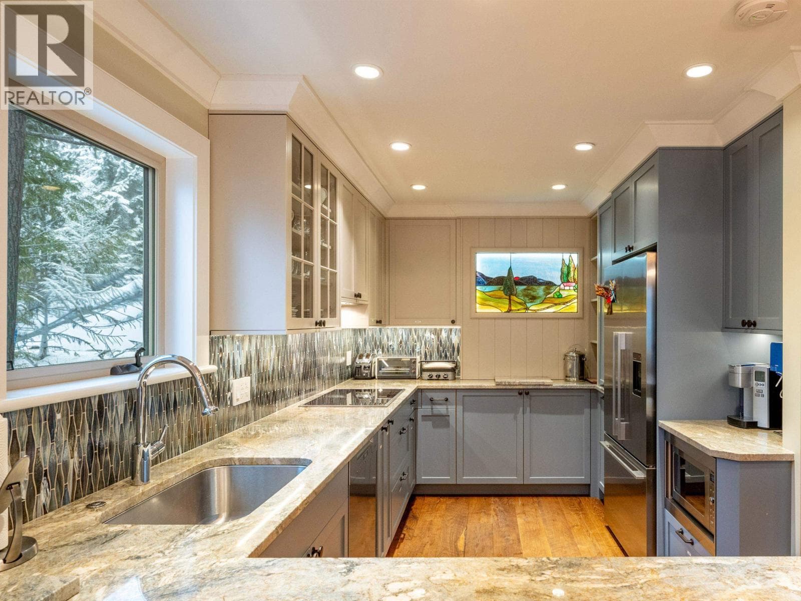 13 6127 EAGLE RIDGE CRESCENT in 