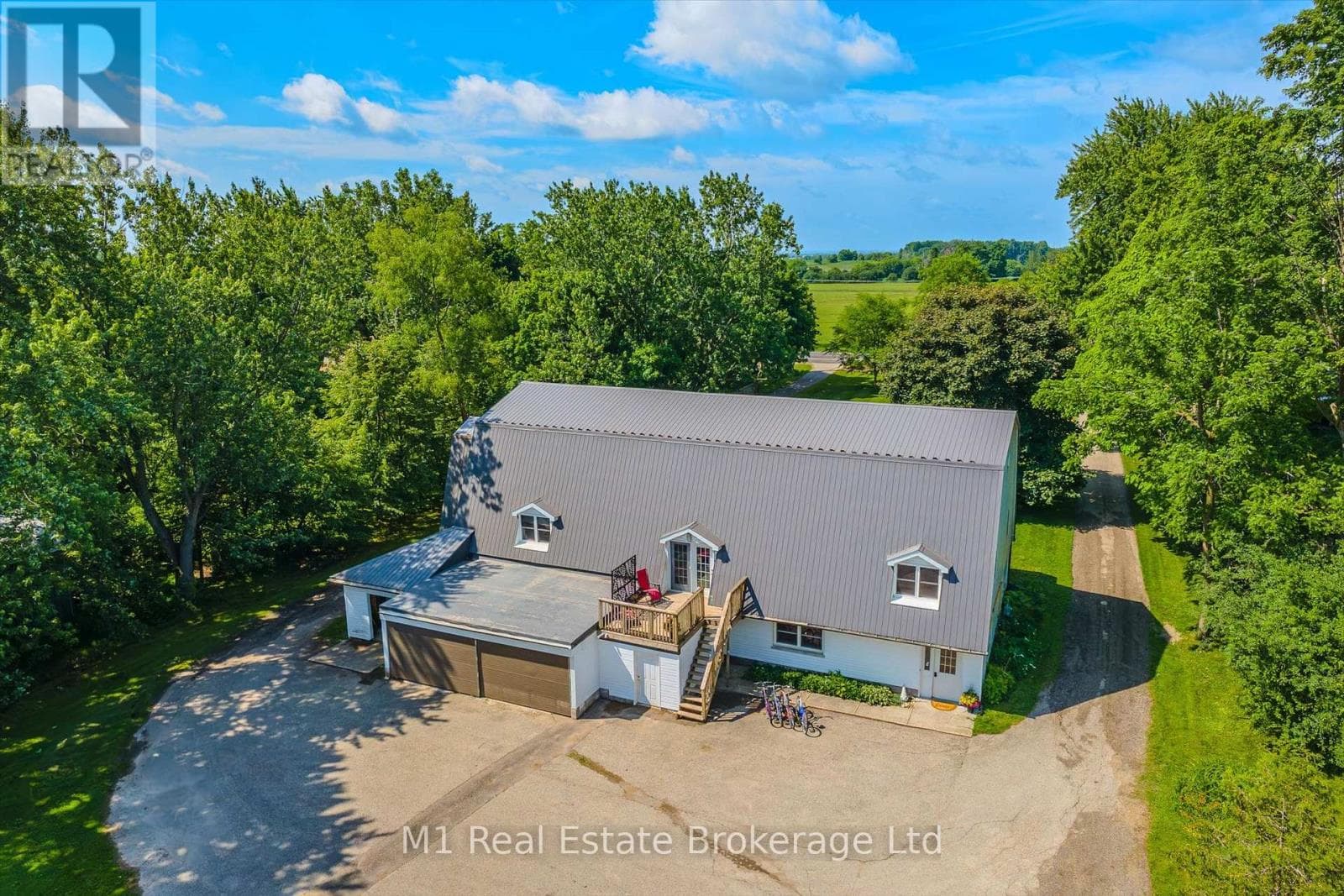 128 WELLINGTON ROAD 7 ROAD — photo 3