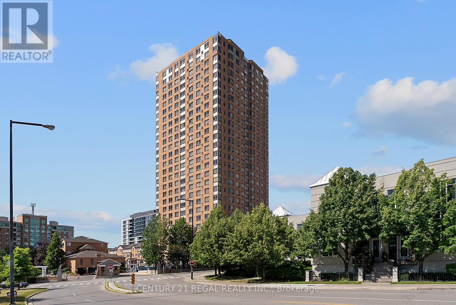 603 - 115 OMNI DRIVE — photo 2