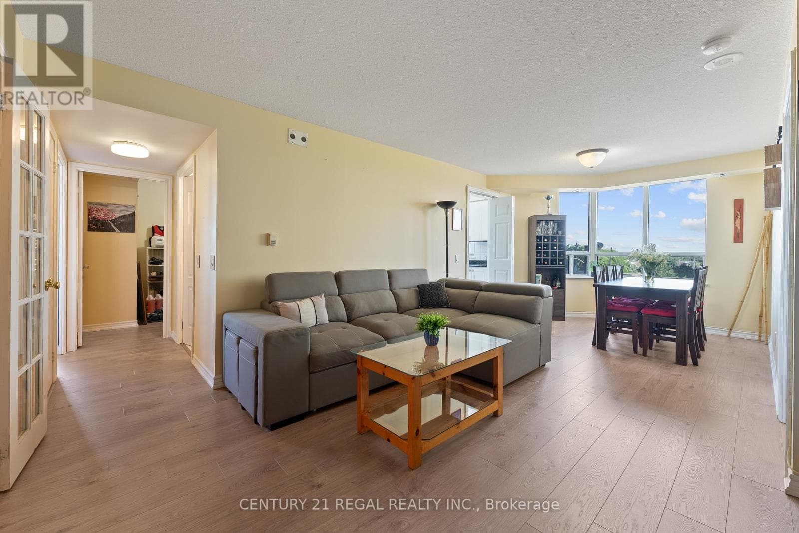 603 - 115 OMNI DRIVE — photo 4