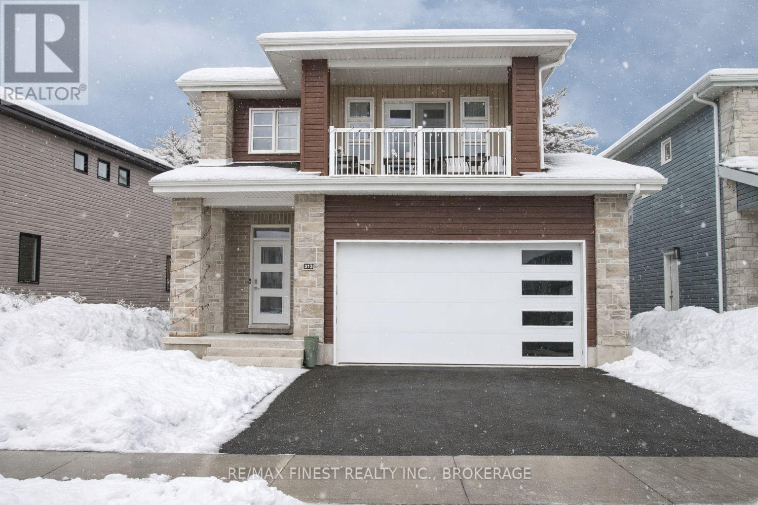 313 PRATT DRIVE in 
