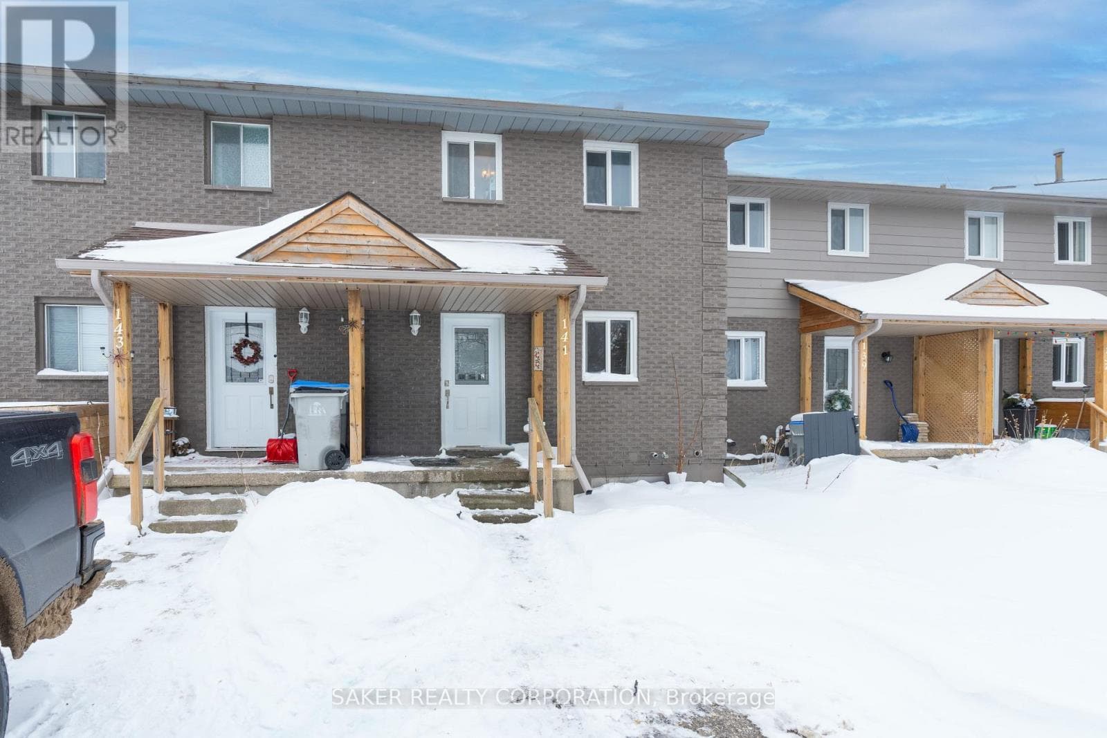 141 SIMCOE STREET in 