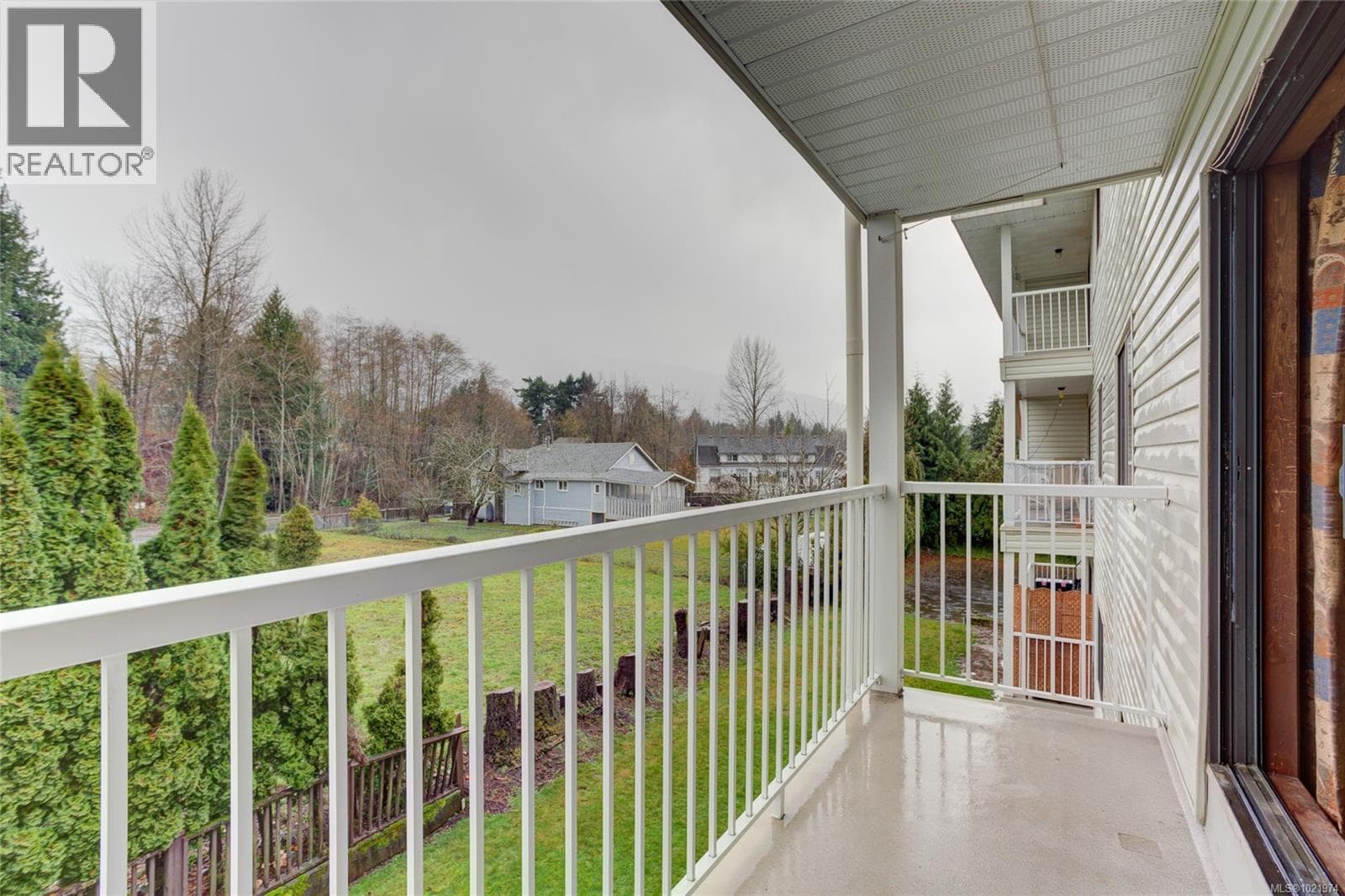 206 18 King George St in 