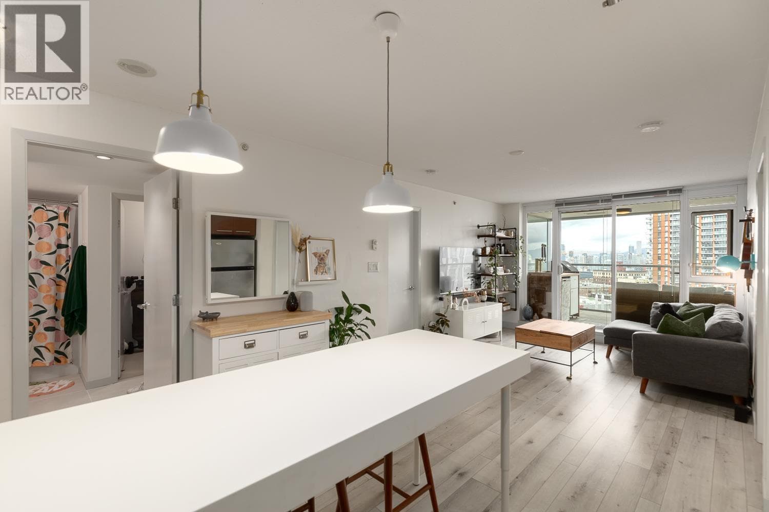903 2770 SOPHIA STREET in Mount Pleasant