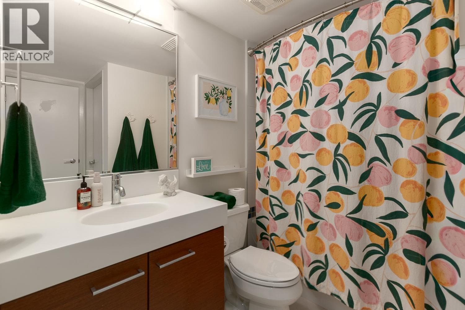903 2770 SOPHIA STREET — photo 2