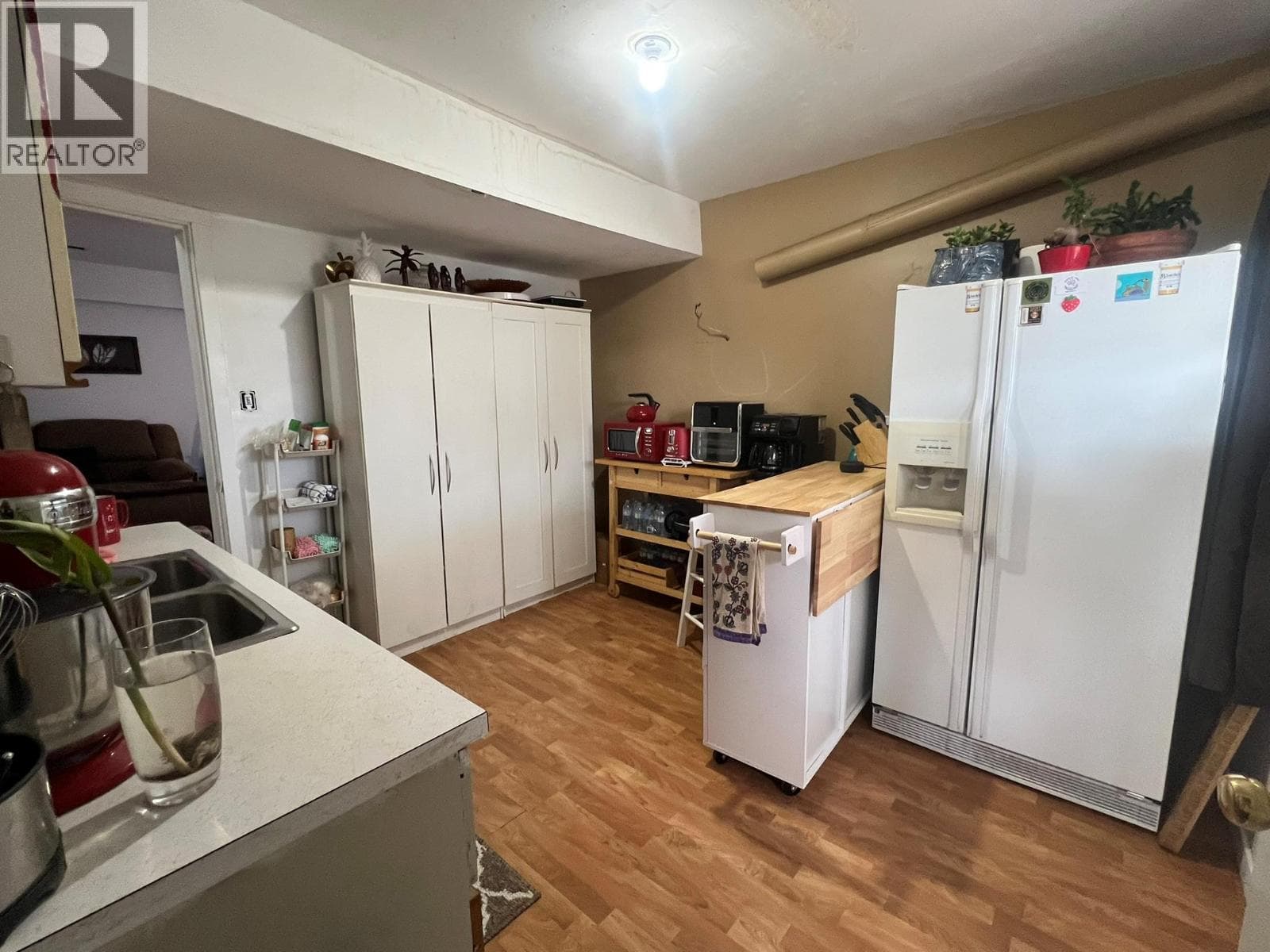 2376 QUILCHENA AVENUE — photo 4