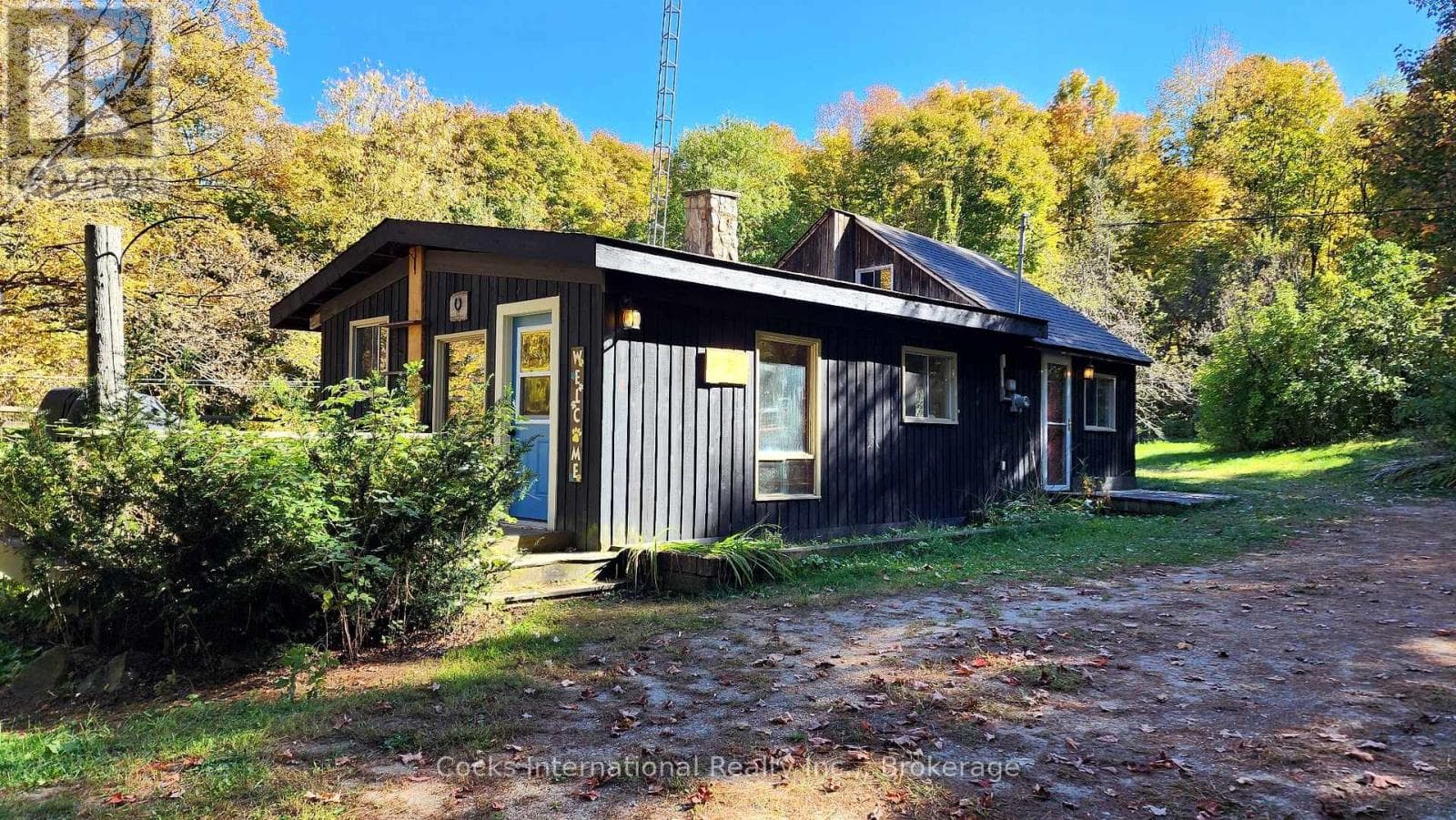 205 LOCKES ROAD in 