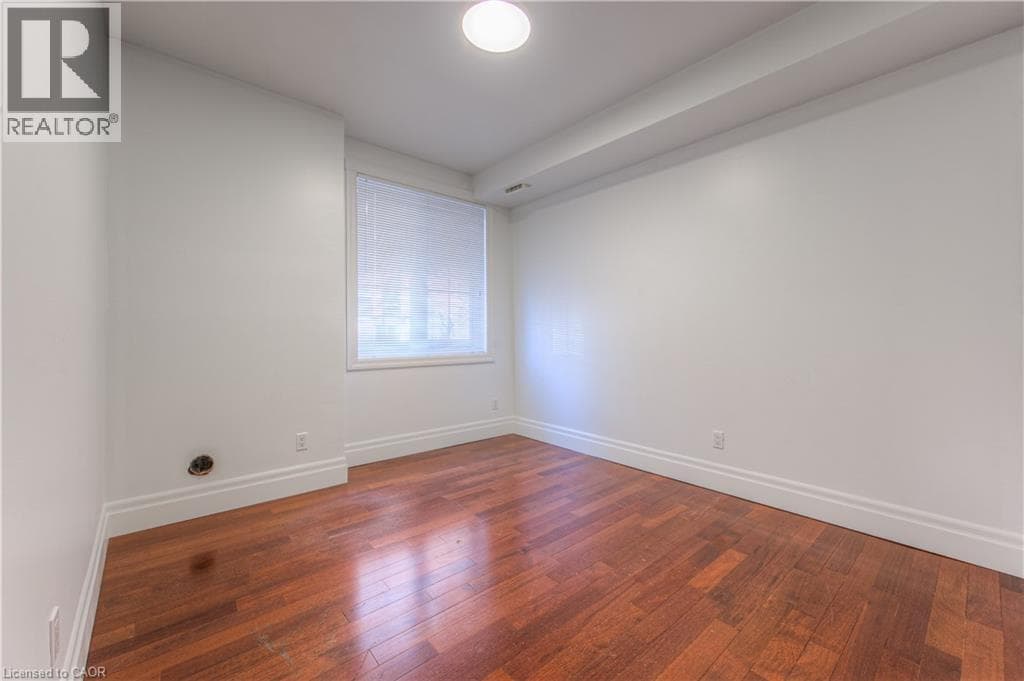 555 KING STREET EAST UNIT 109 — photo 5