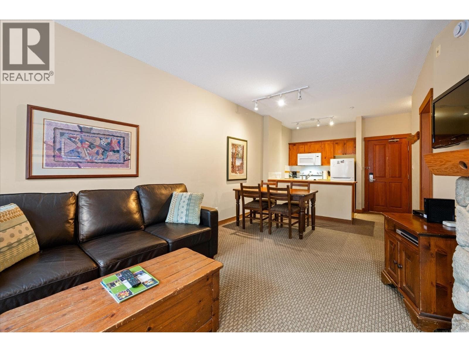 212 4660 BLACKCOMB WAY, Greater Vancouver — photo 3
