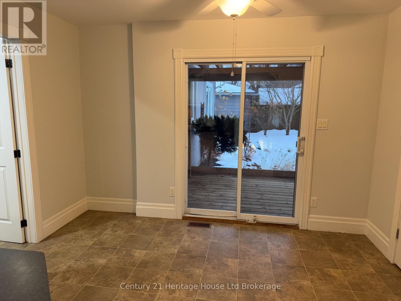 43 CONCESSION STREET E — photo 3