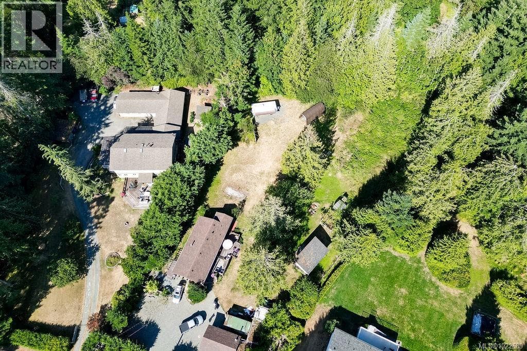 1015 Cowerd Rd, Vancouver Island