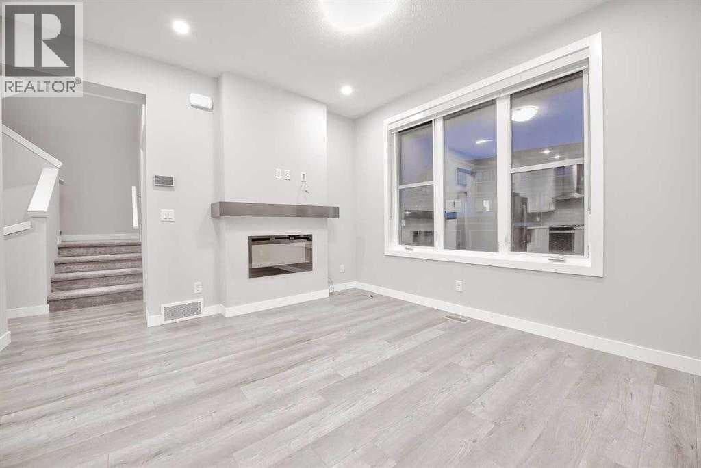 917 CRESTRIDGE COMMON SOUTHWEST — photo 4