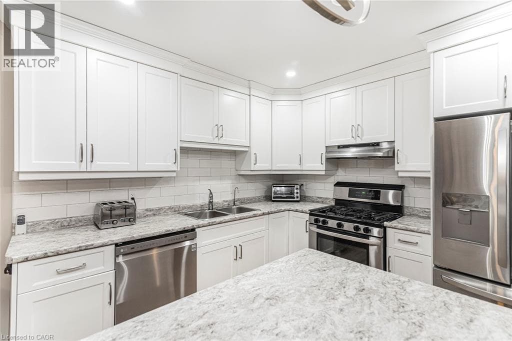 152 CROSS Street E Unit# 6 — photo 3