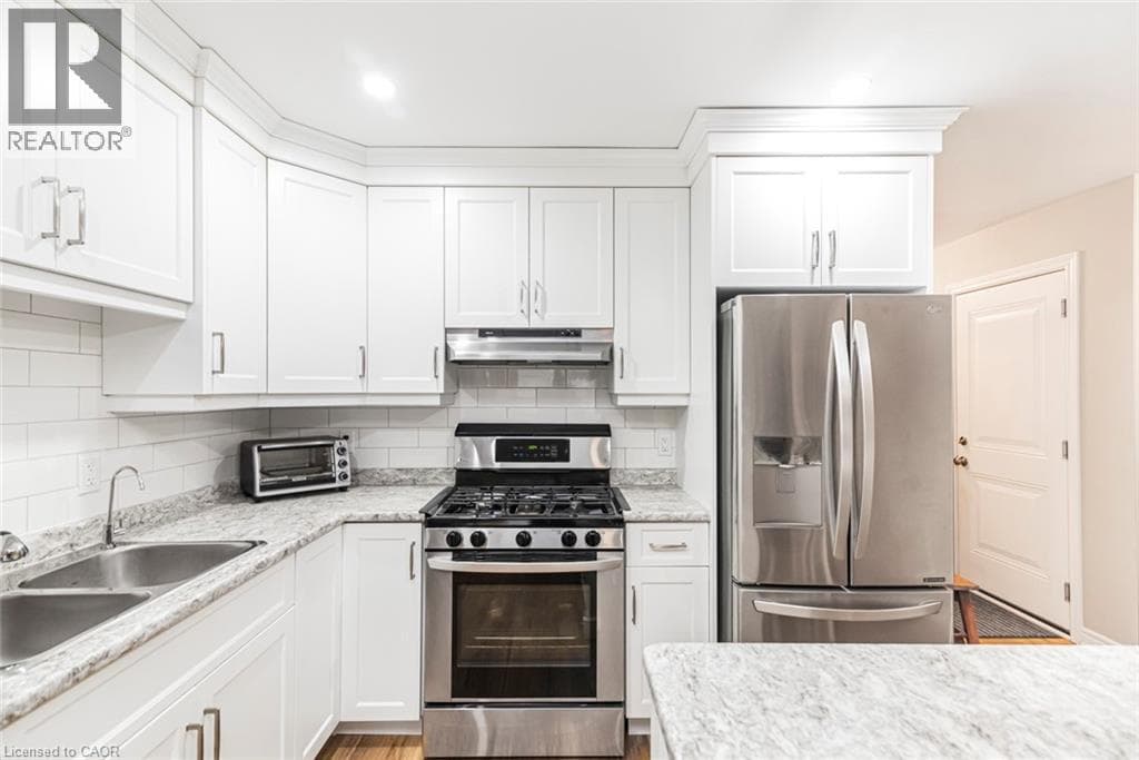 152 CROSS Street E Unit# 6 — photo 4