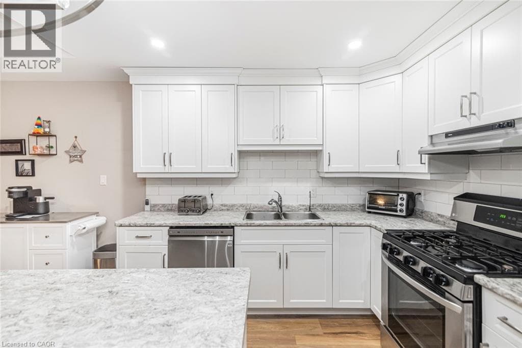 152 CROSS Street E Unit# 6 — photo 5