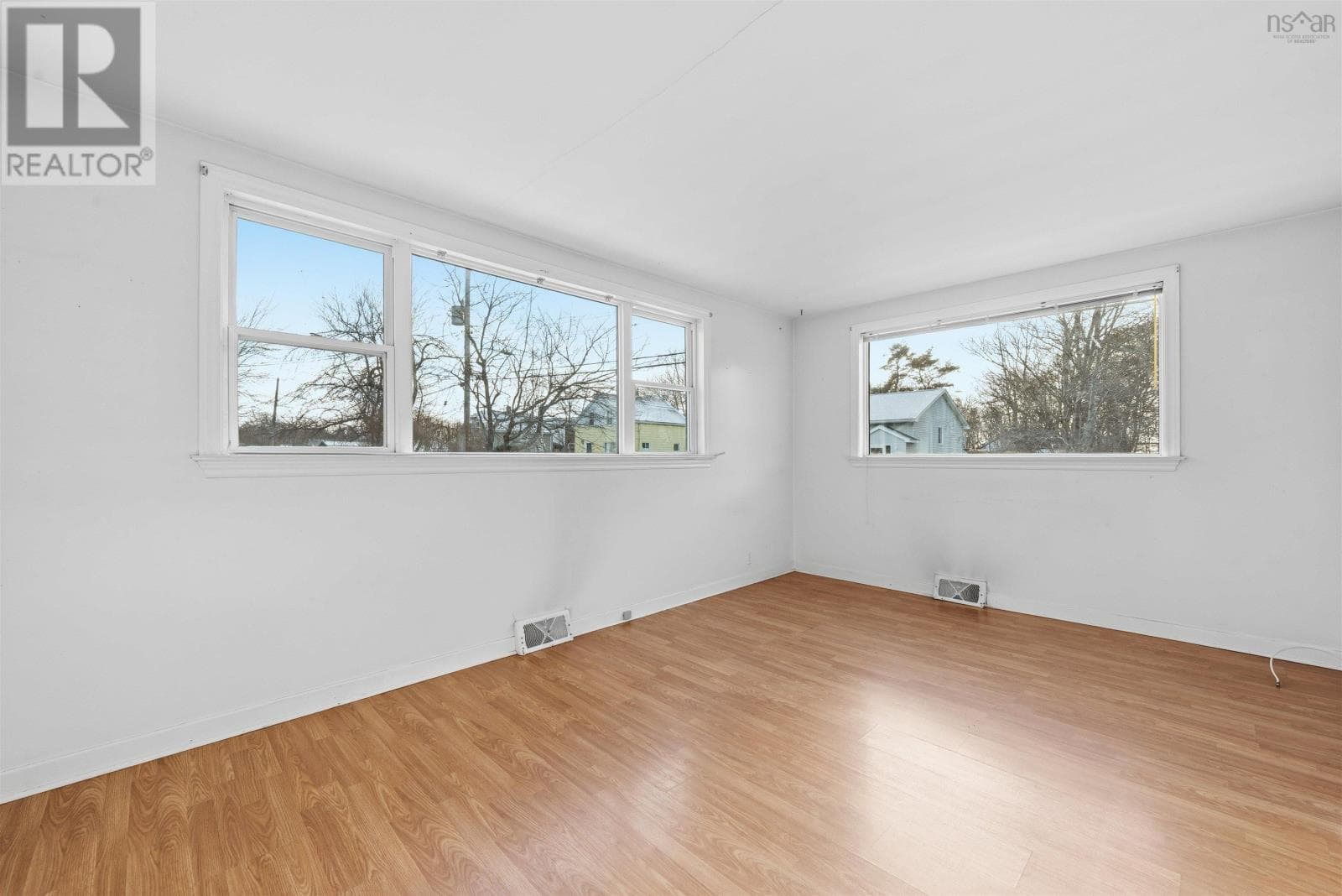 13 FRANKLYN STREET — photo 5