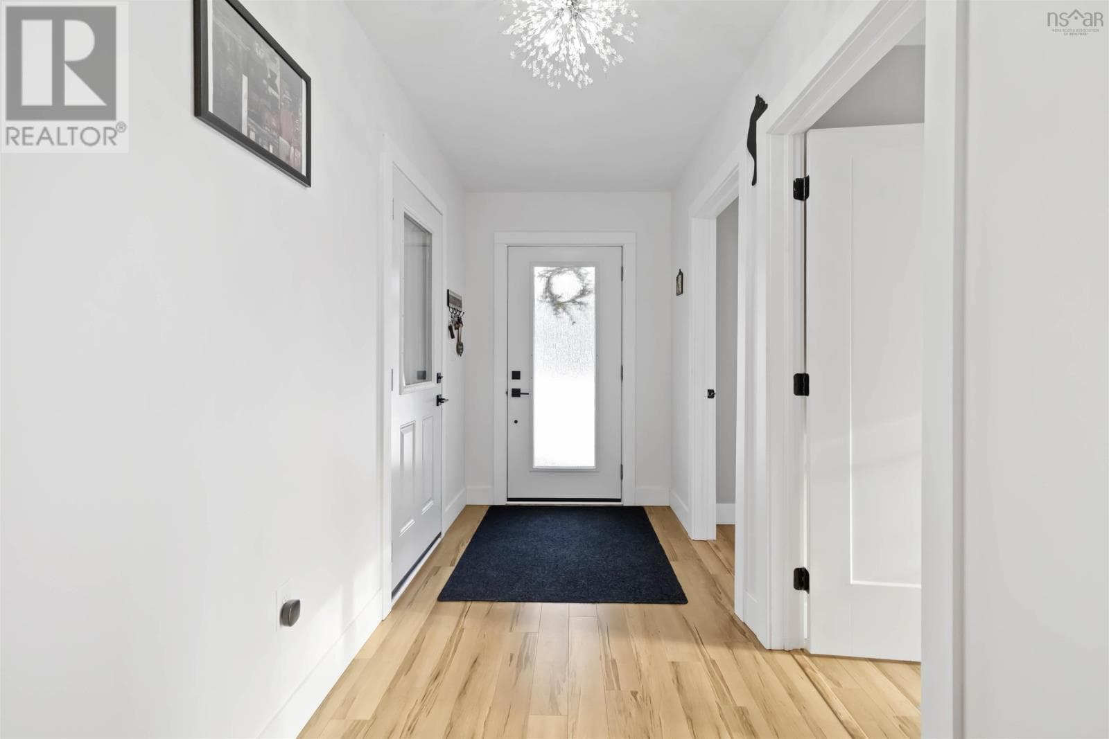 67 Justin Drive — photo 4