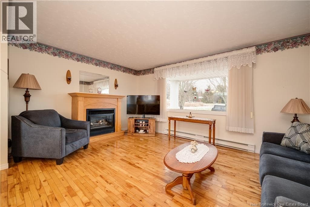 19 LEGION STREET — photo 3